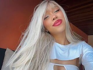 Angelita Flores