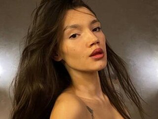 tease-me-giaa